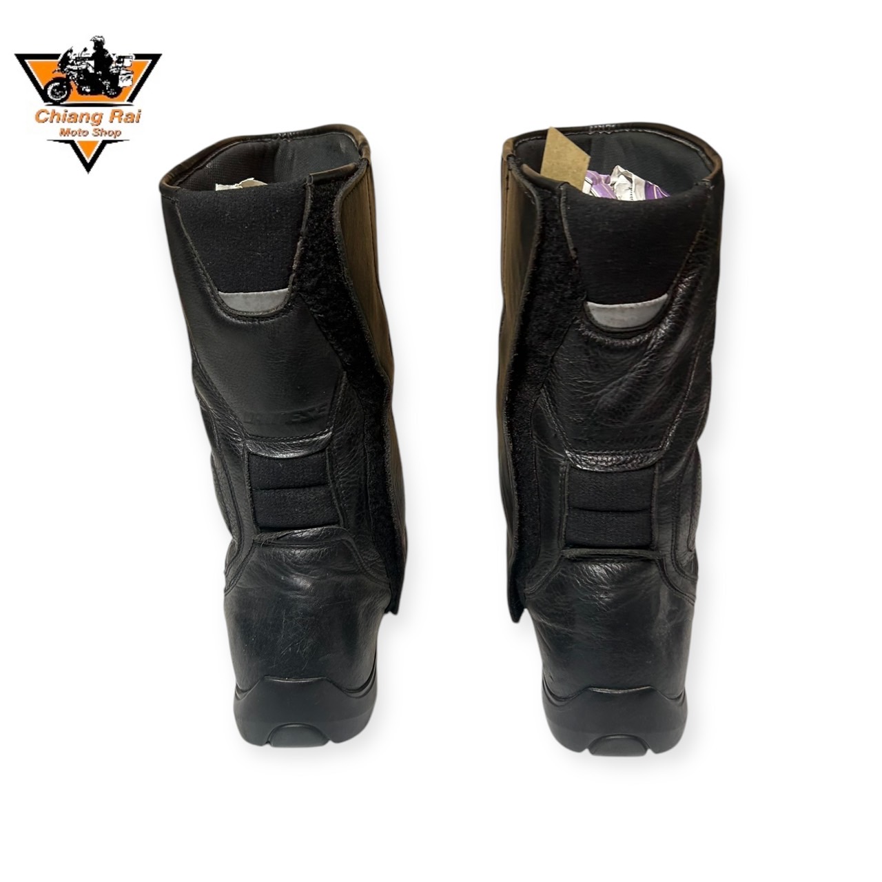 รองเท้าขี่มอเตอร์ไซด์( มือสอง) RCBS-1031 Size ขนาดจากป้าย 41:EUR / 7.5:UK / 26:Cm.(Dainese)