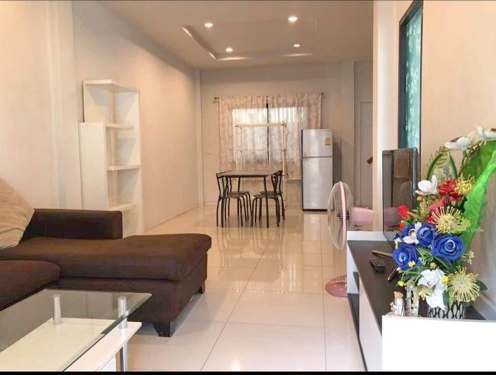 ให้เช่าทาวน์โฮม หมู่บ้านเปี่ยมสุข ติวานนท์ 56