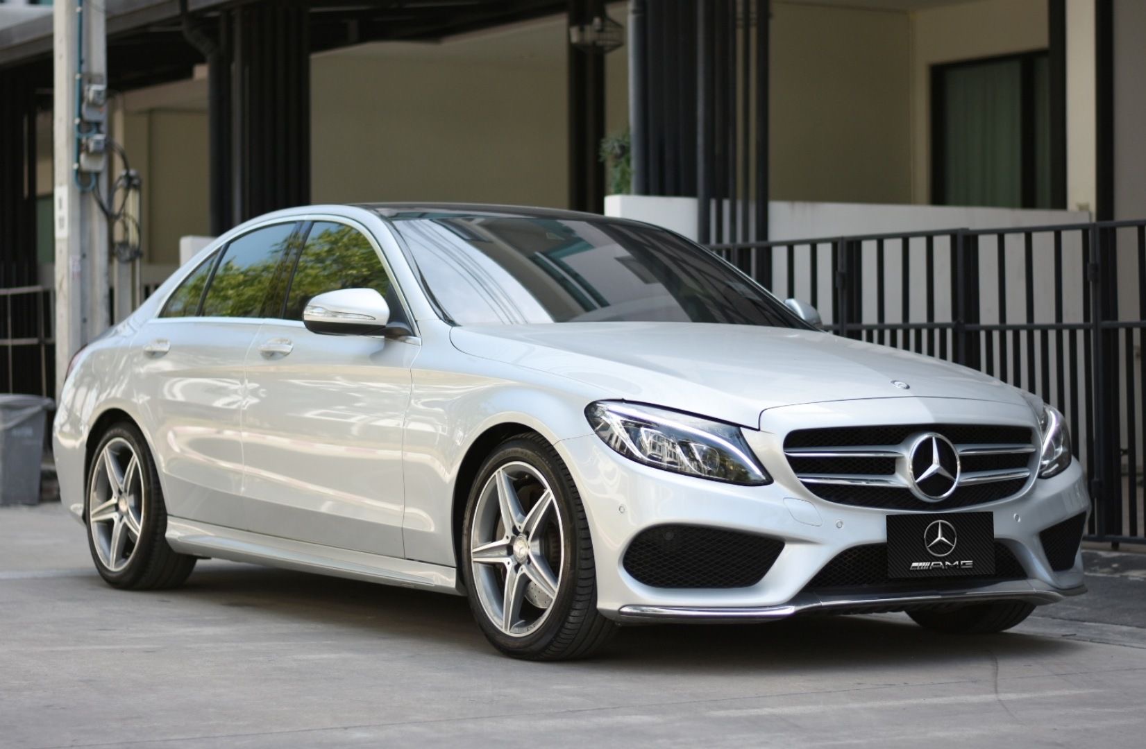Mercedes Benz C300 Bluetec Hybrid AMG ปี 2015