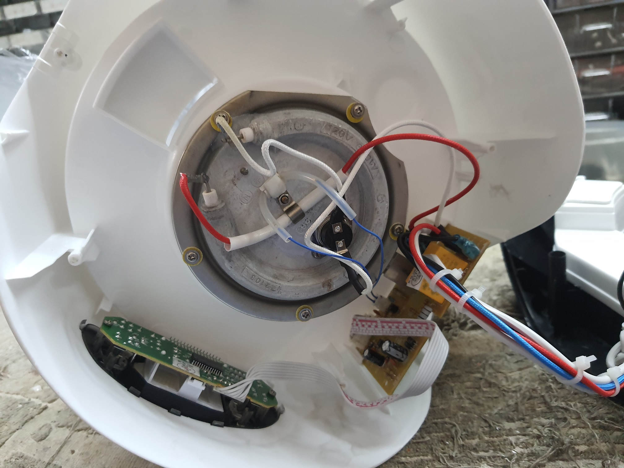 ซ่อมเครื่องอบฆ่าเชื้อขวดนม ยี่ห้อ Baby Brezza รุ่น BRZ0098 อาการเครื่องเปิดไม่ติด