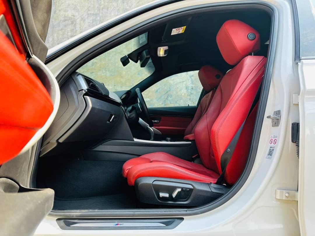 BMW 320d M SPORT LCI (F30) ปี 2018แท้