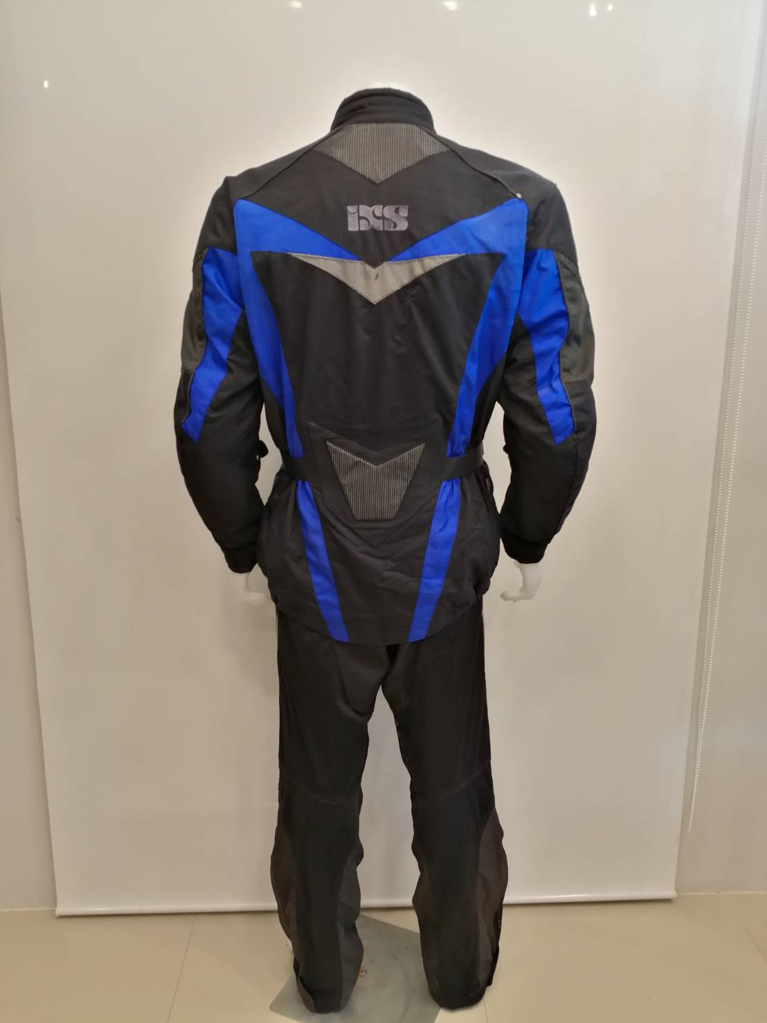 เสื้อขี่มอเตอร์ไซด์( มือสอง) RCT 374 ขนาด : อก 50" ยาว 27" **ยี่ห้อ IXS**