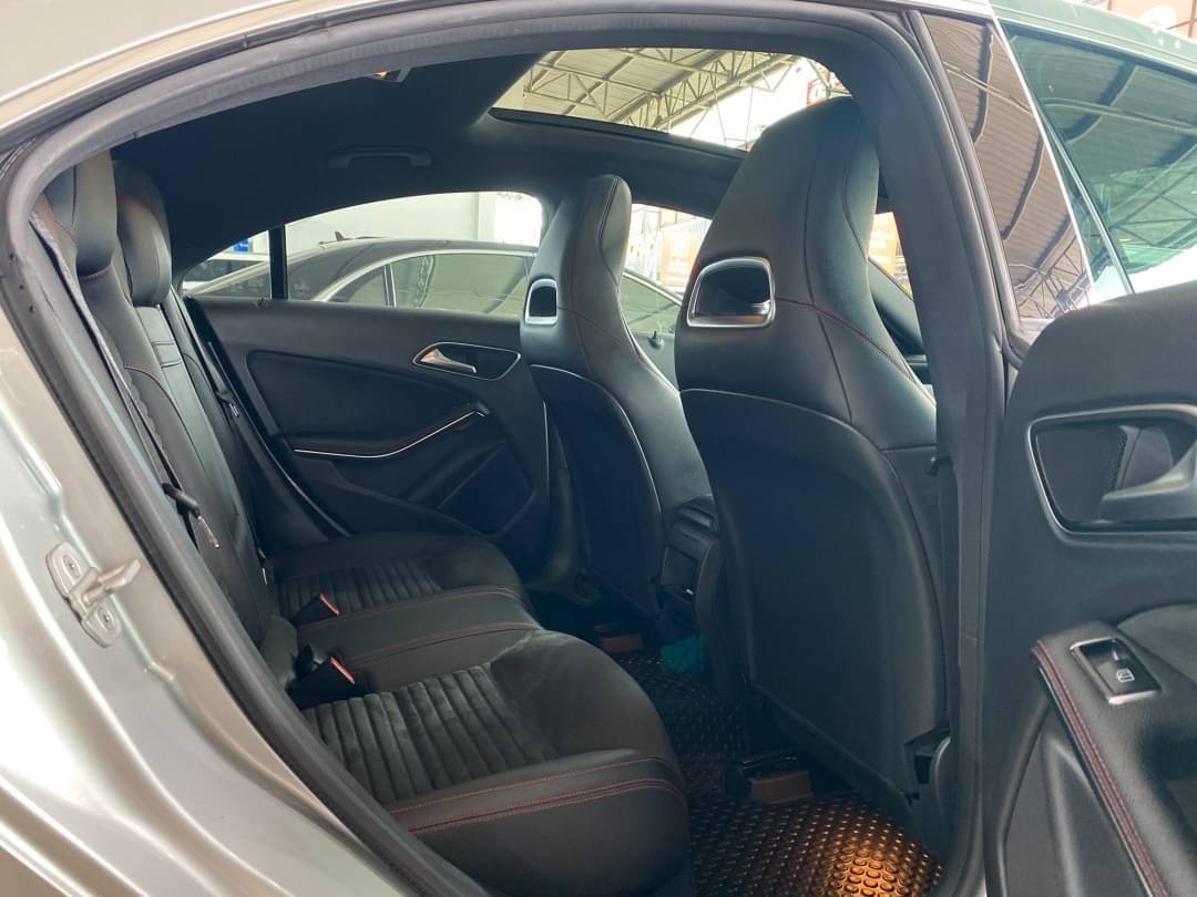 Mercedes-Benz CLA 250 AMG Sport ปี 2015