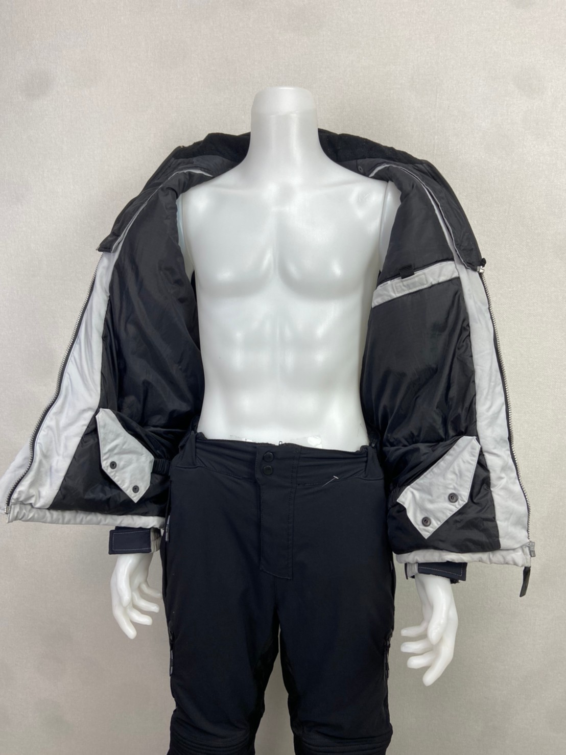 เสื้อขี่มอเตอร์ไซด์( มือสอง) CRTA 024 อก 50" ยาว 28" ยี่ห้อ**eif**