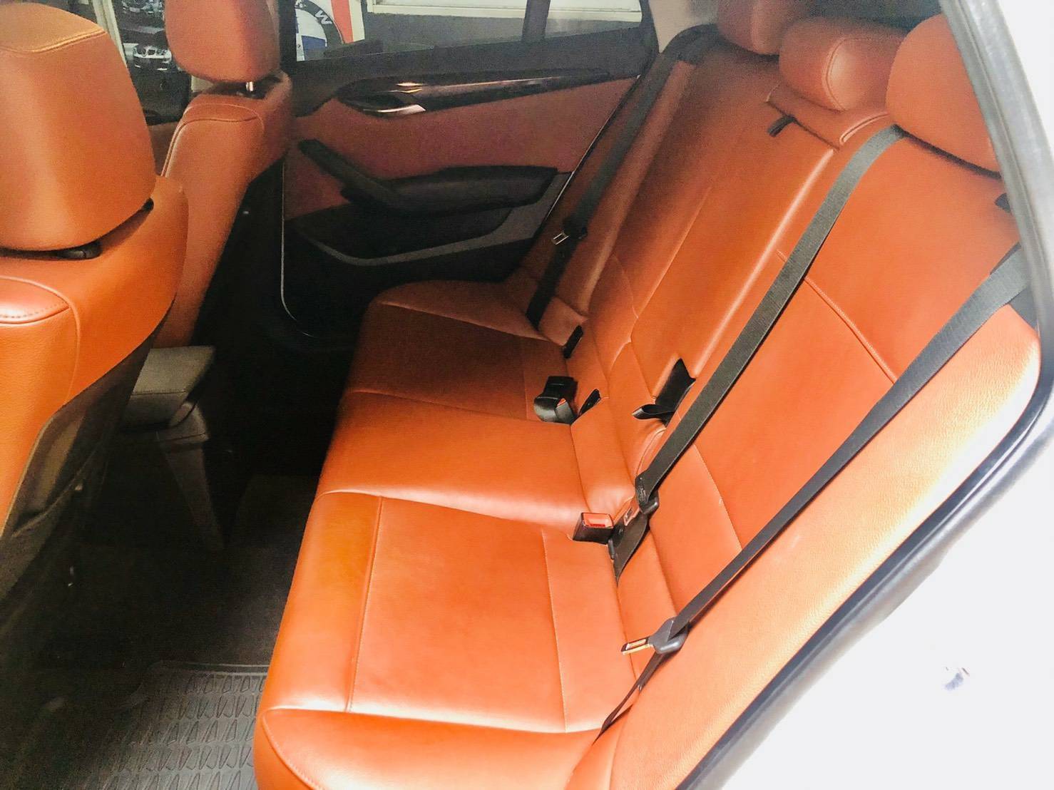 Bmw X1 S-DRIVE ปี 2012