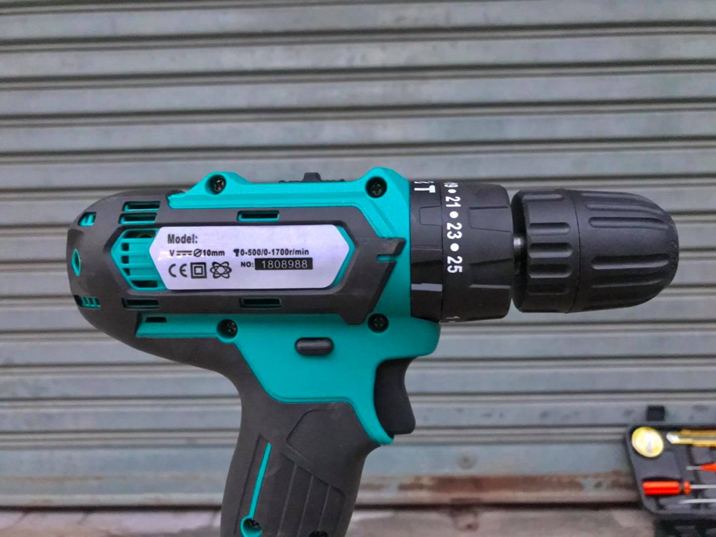 สว่านแบตกระแทก 128V ยี่ห้อ SJ แบบ 3 ระบบ Technology Japan มาพร้อมของแถม