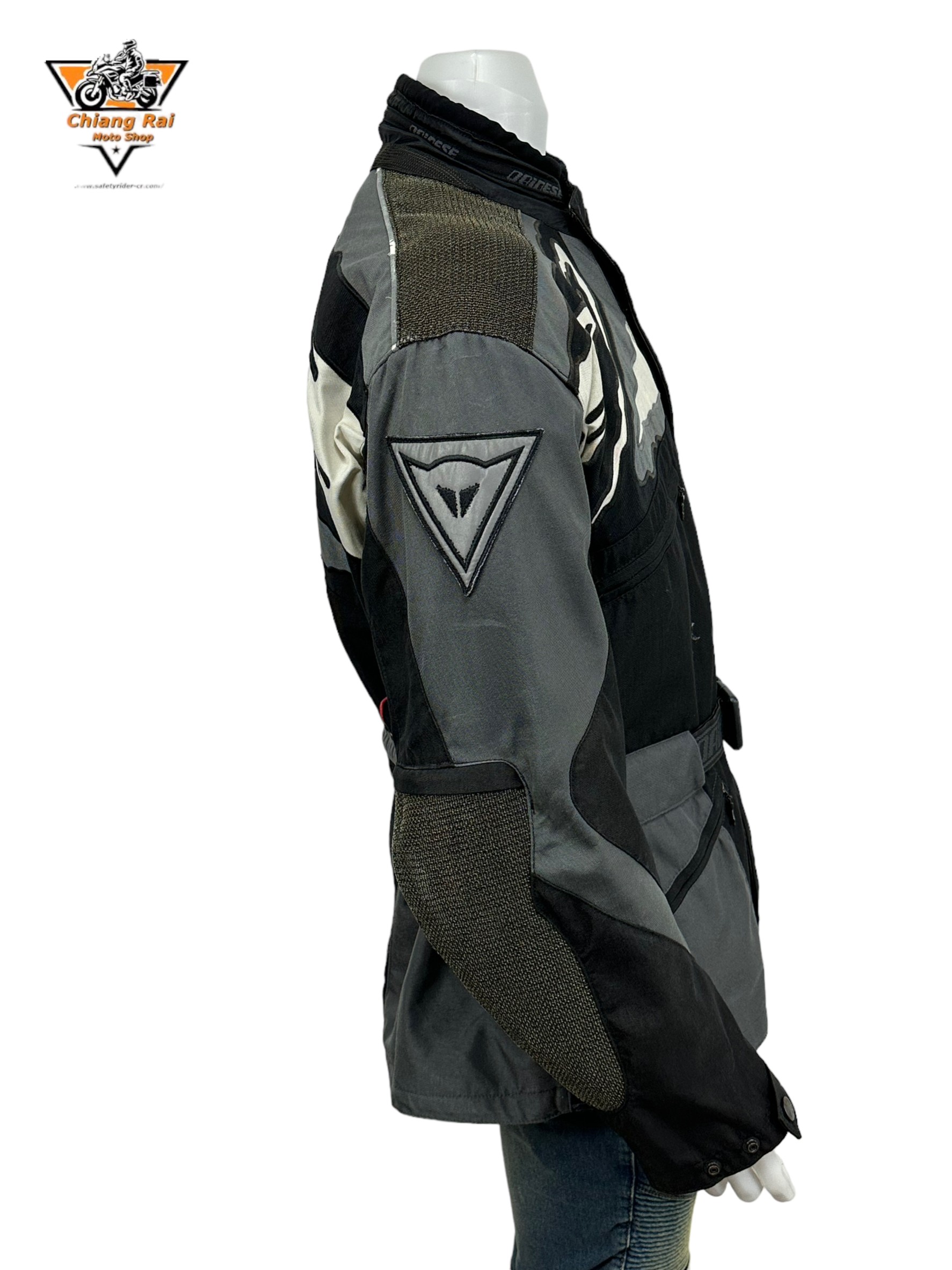 เสื้อขี่มอเตอร์ไซด์( มือสอง) RCTA 514: อก 54" ยาว 28" (2XL) **dainese**