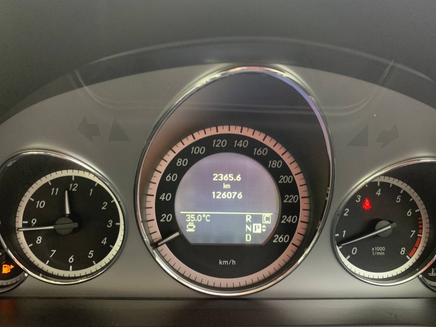 Mercedes Benz E300 3.0 Avantgarde Sport Sedan A/T W212 ปี 2010