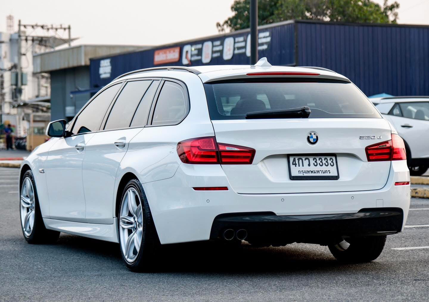 BMW F11 520d Touring M-sport Package ปี 2013