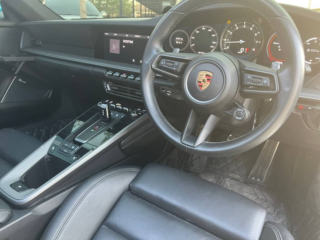 Porsche Carrera 992 ปี2020