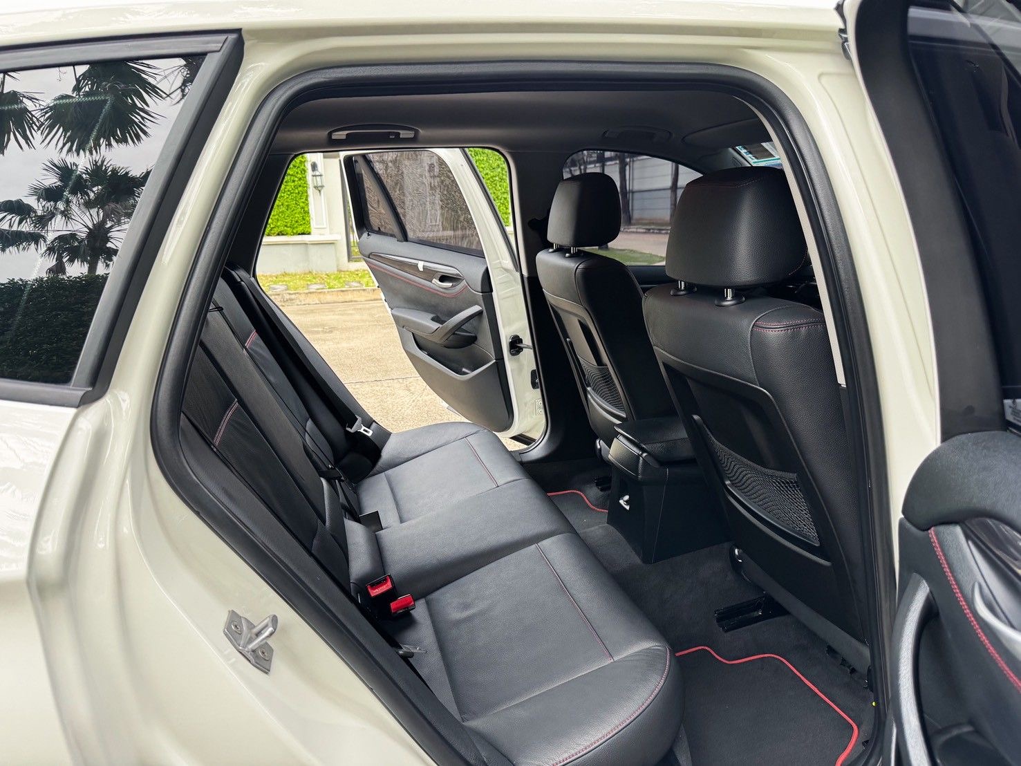 BMW X1 Sdrive18i ปี 2014