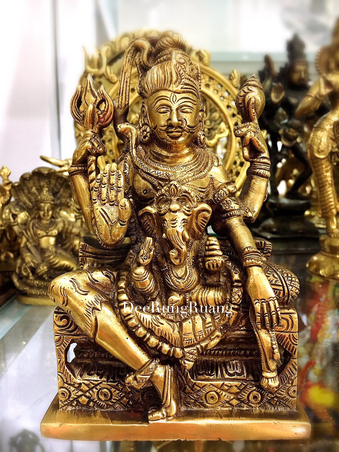 พระอรรธนารีศวร อุ้ม พระคเณศน้อย