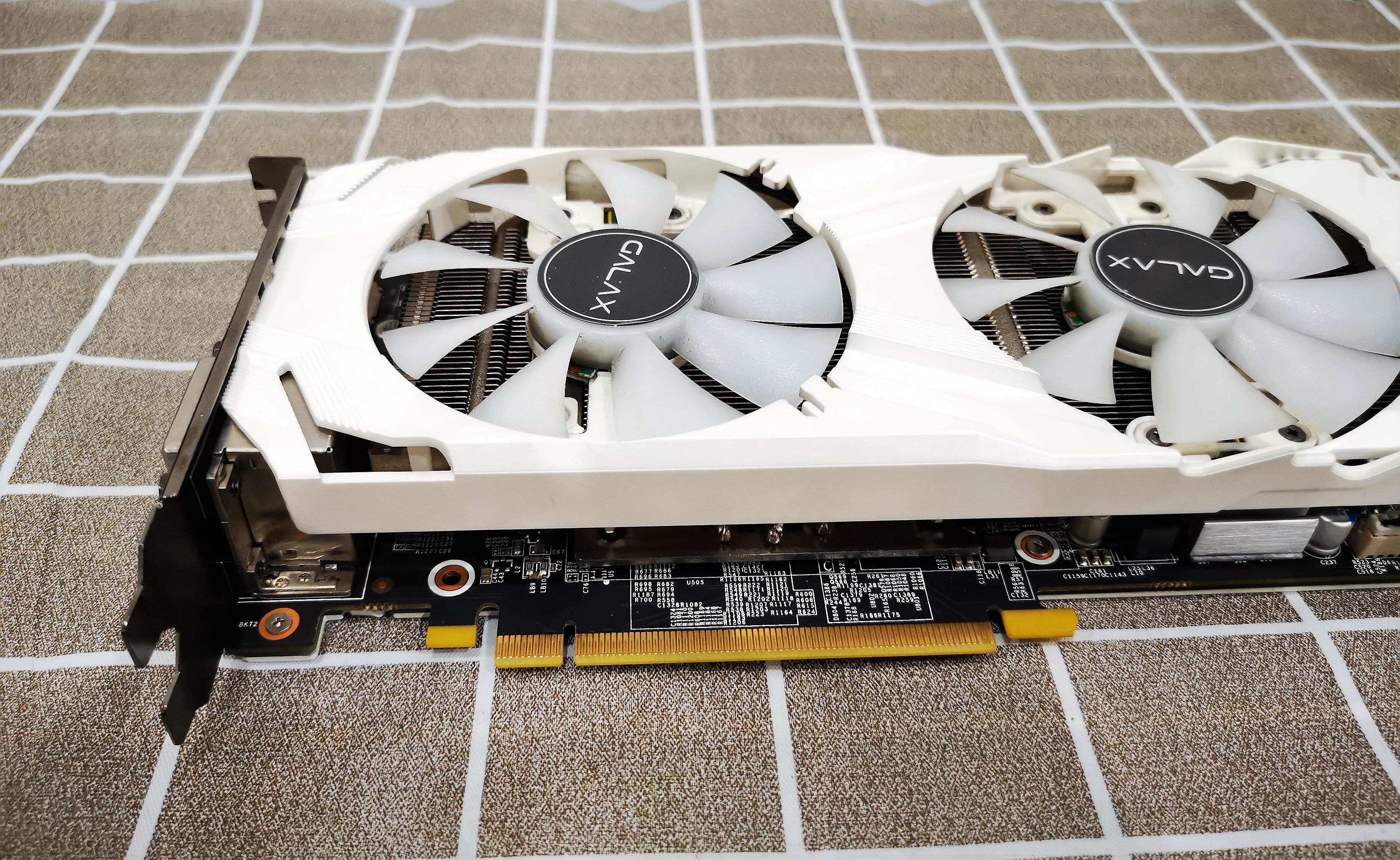 Galax GTX1060 6GB EX OC White 192Bit
