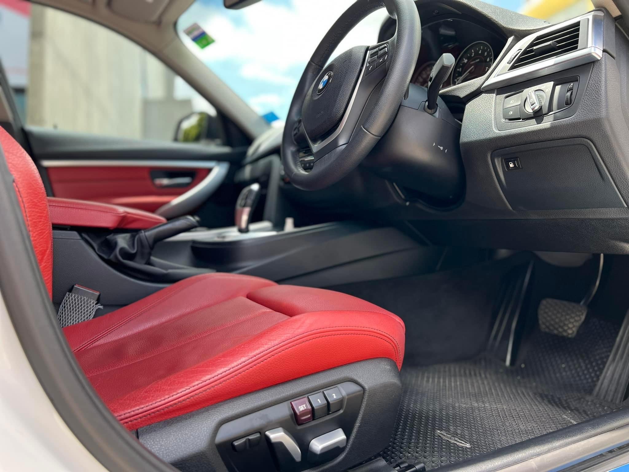 BMW F30 330e SPORTS ปี 2018