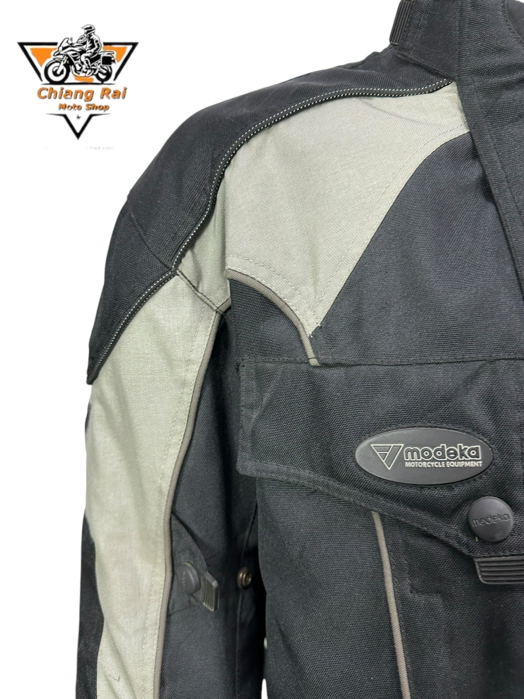 เสื้อขี่มอเตอร์ไซด์( มือสอง) RCTA 701 อก 50" ยาว 30 (XL) **modeka**