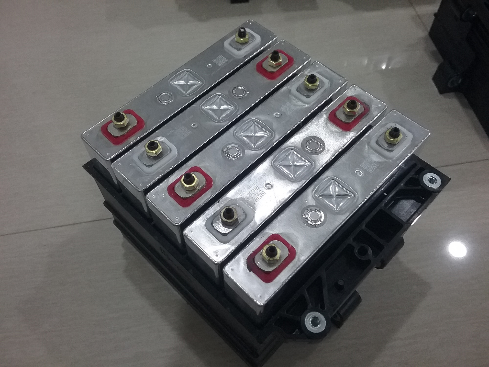 แบตเตอรี่ ลิเธียม ไททาเนต lithium titanate Toshiba SCiB 10Ah รุ่นจ่ายกระแสสูง 1000a