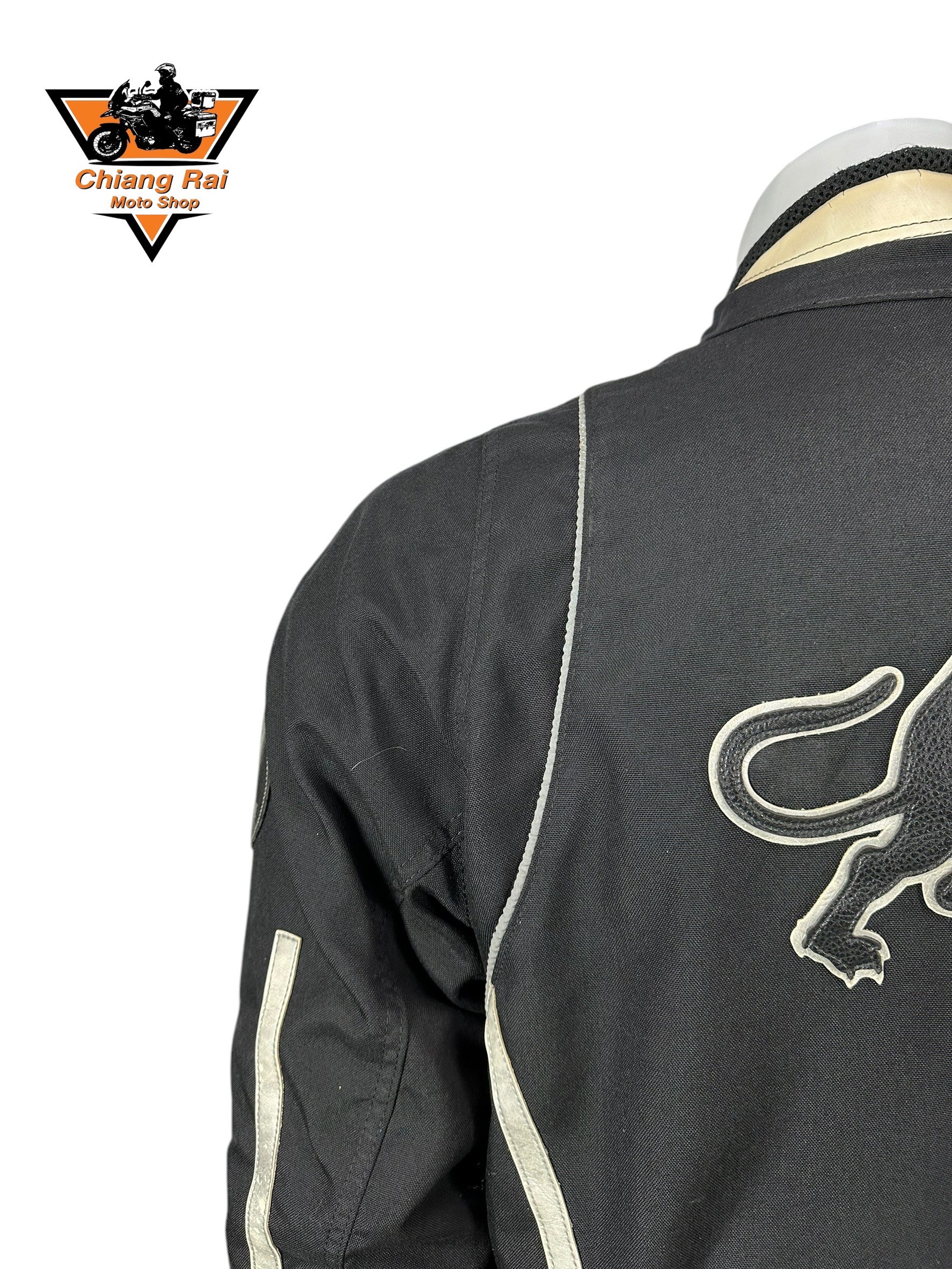 เสื้อขี่มอเตอร์ไซด์( มือสอง) CRSB 010 : อก 44" ยาว 23" (M) **furygan**