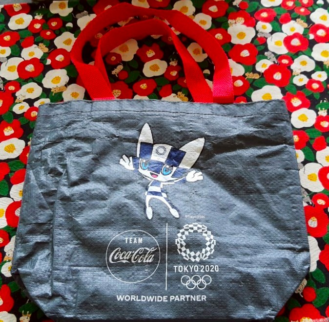 Shopping bag Tokyo 2020 Olympic and Paralympic Games กระเป๋า มีสายคล้อง หูหิ้ว โตเกียว โอลิมปิก 2020 ของแท้จากญี่ปุ่น Size : 25 x 30 cm