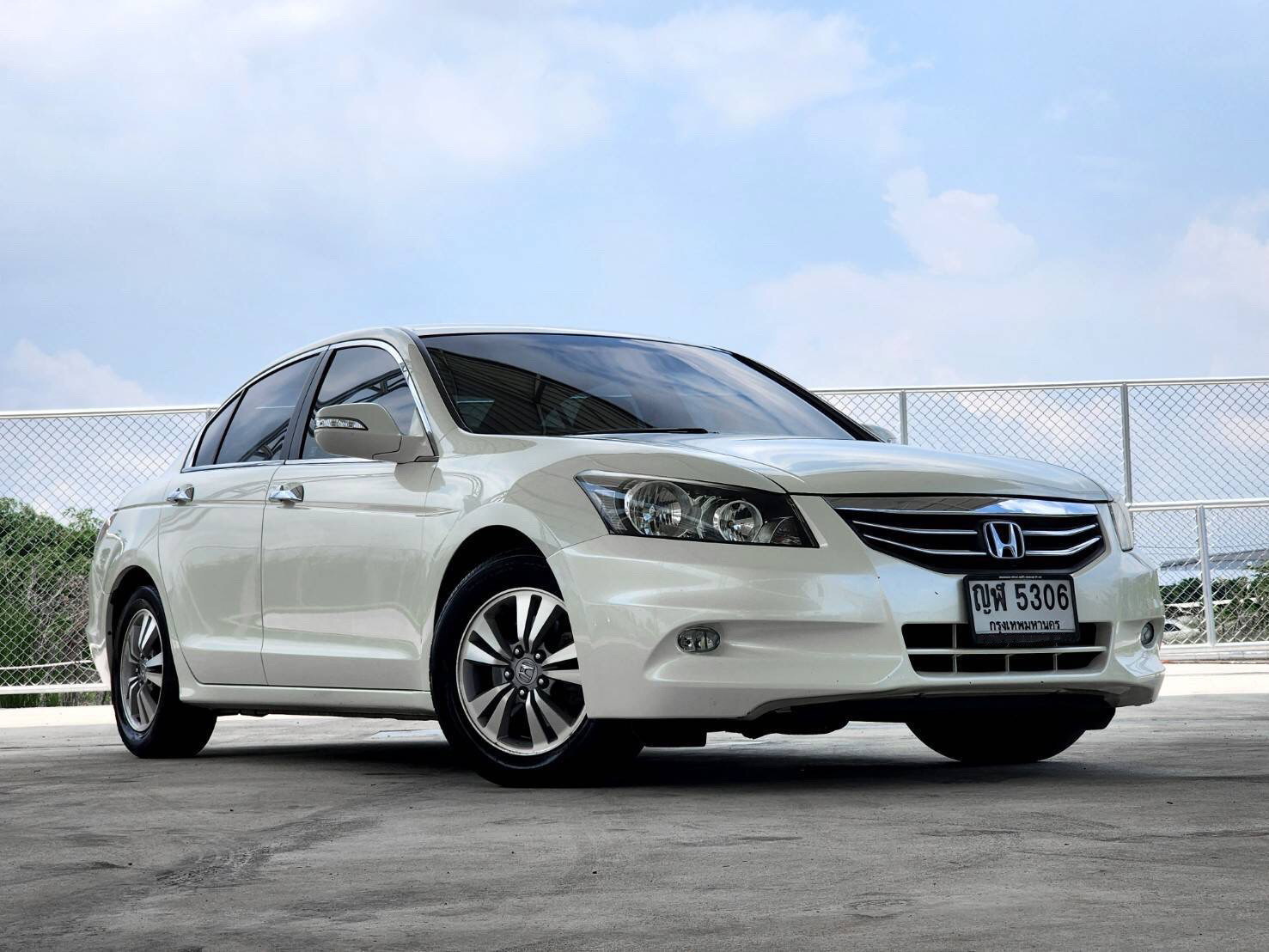 HONDA ACCORD G8 2.0EL ปี 2011