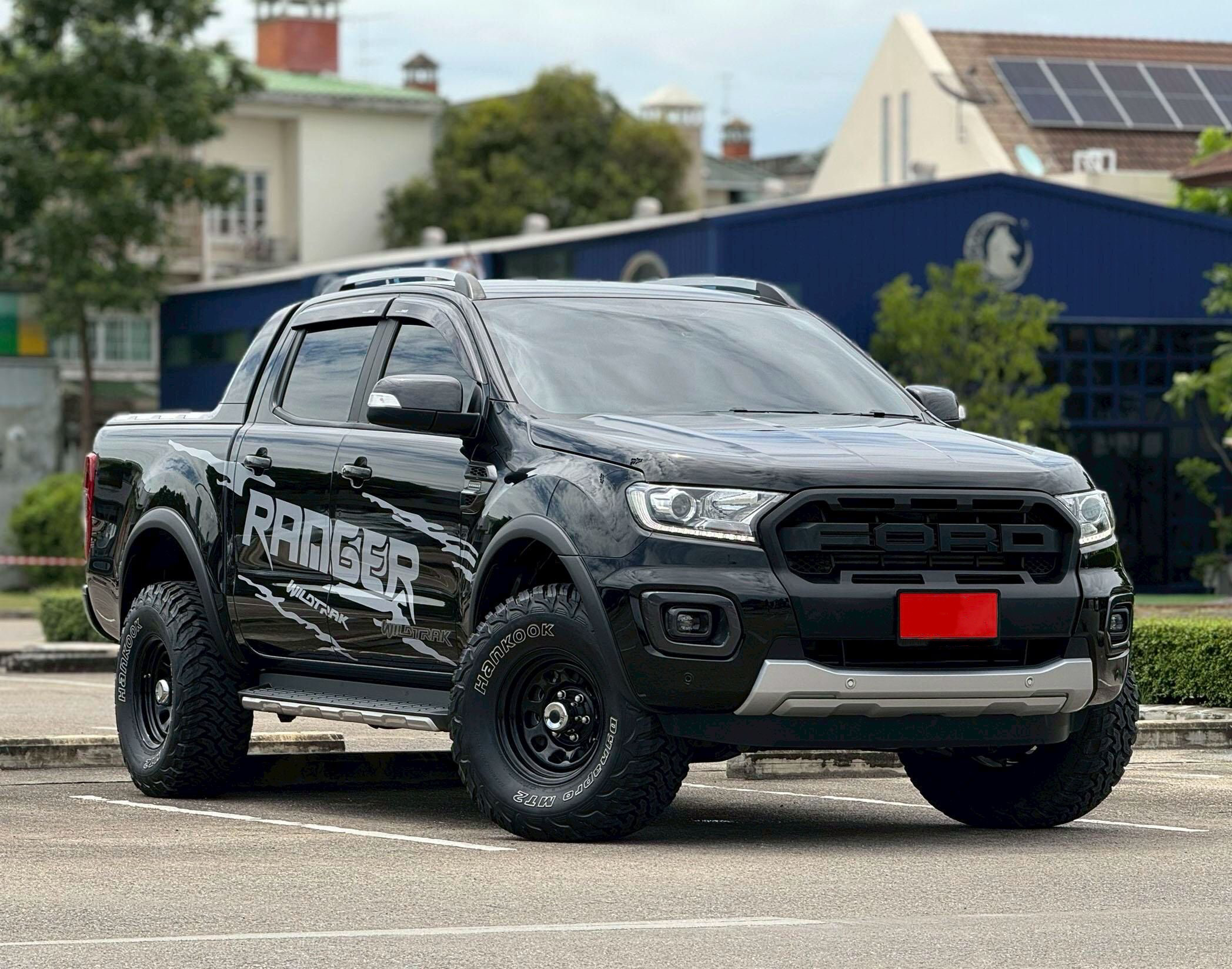 Ford Ranger 2.0Turbo Wildtrak 4x2 Double Cab 10AT สีดำ ปี2020