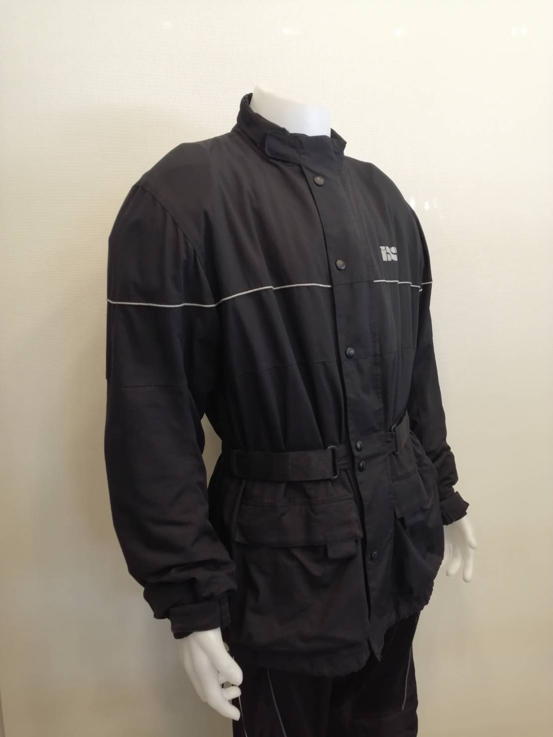 เสื้อขี่มอเตอร์ไซด์( มือสอง) RCT 254 ขนาด : อก 50" ยาว 32" **ยี่ห้อ IXS **