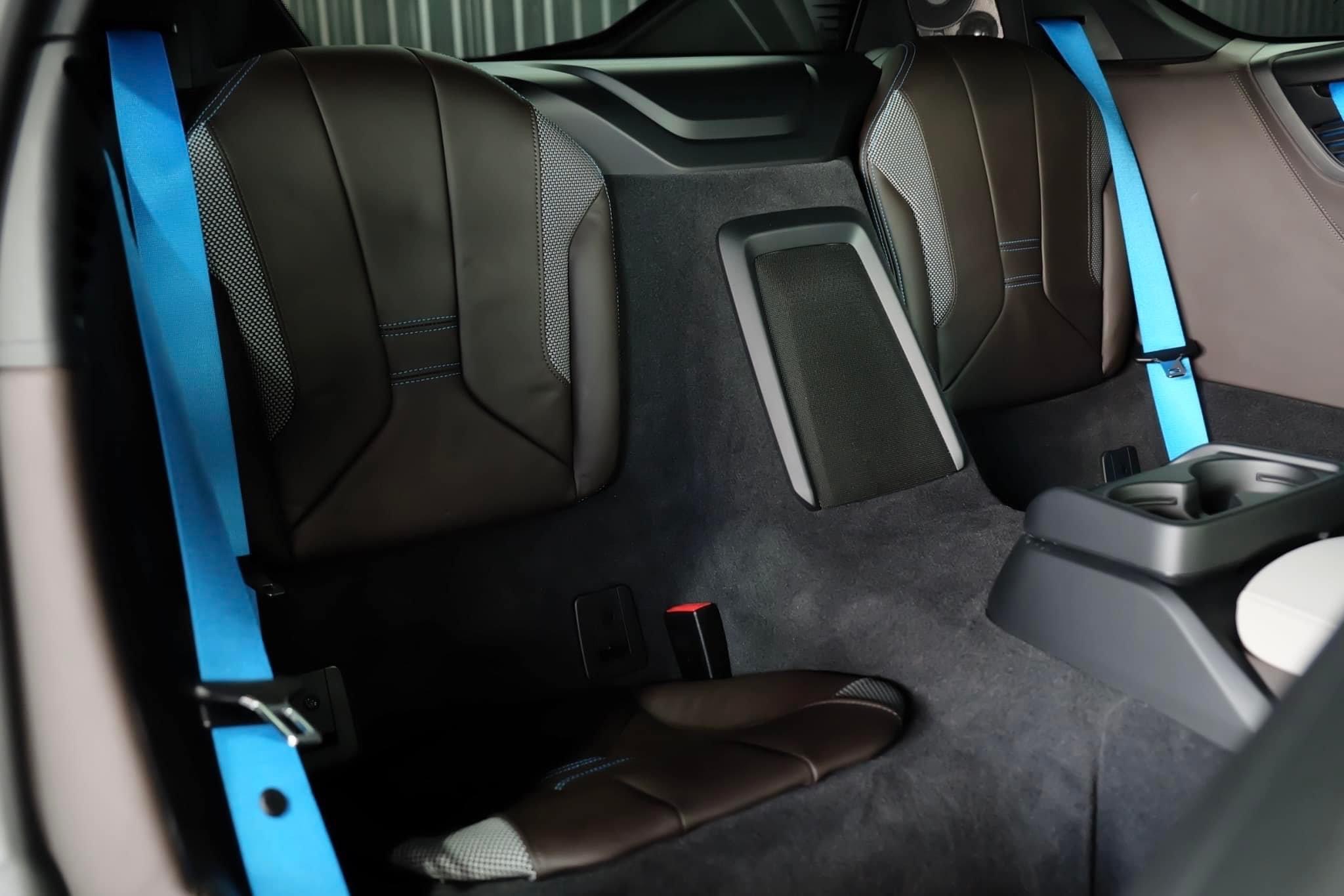 Bmw i8 Coupe Pure Impulse ปี 2015