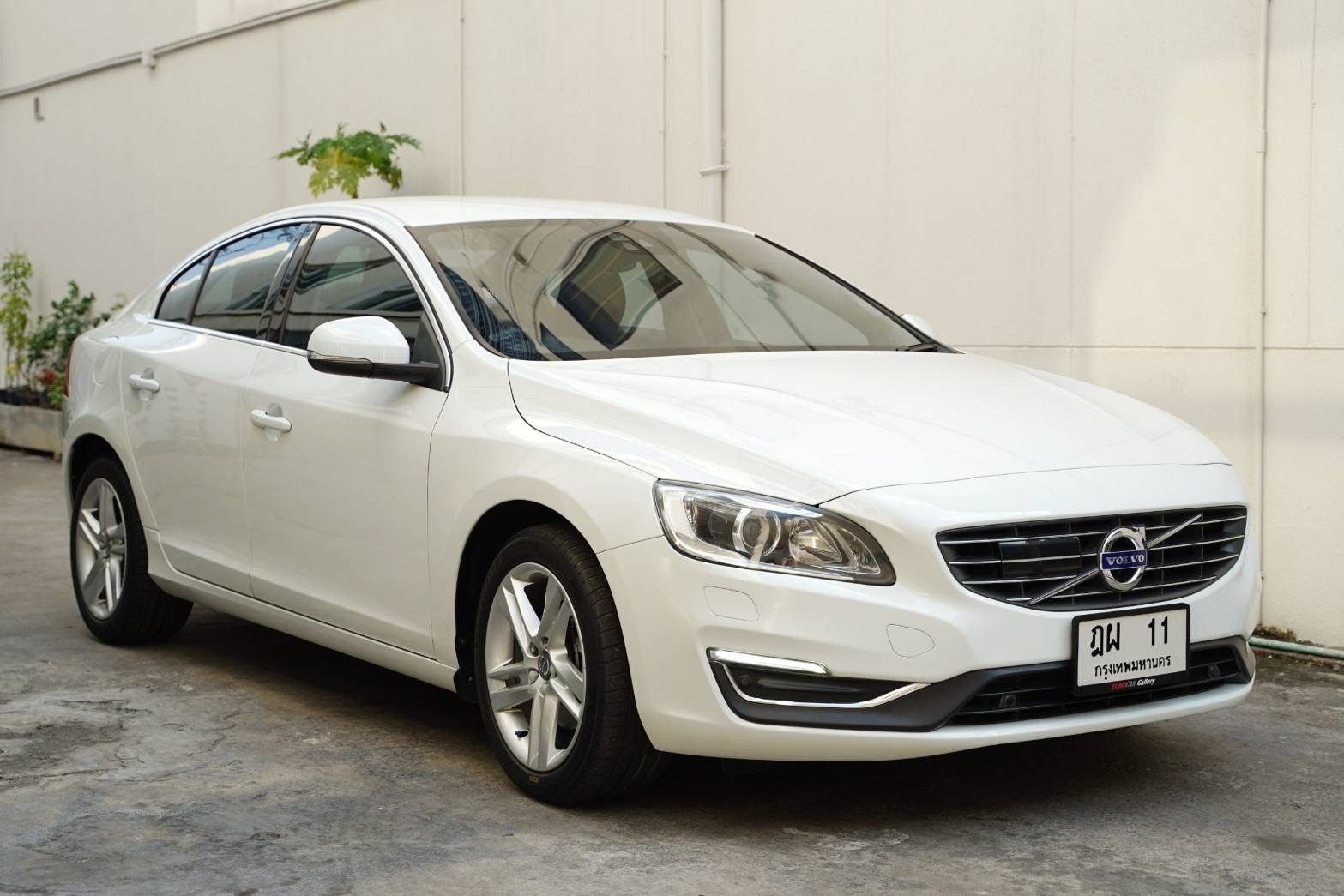 Volvo S60 T5 ปี 2017