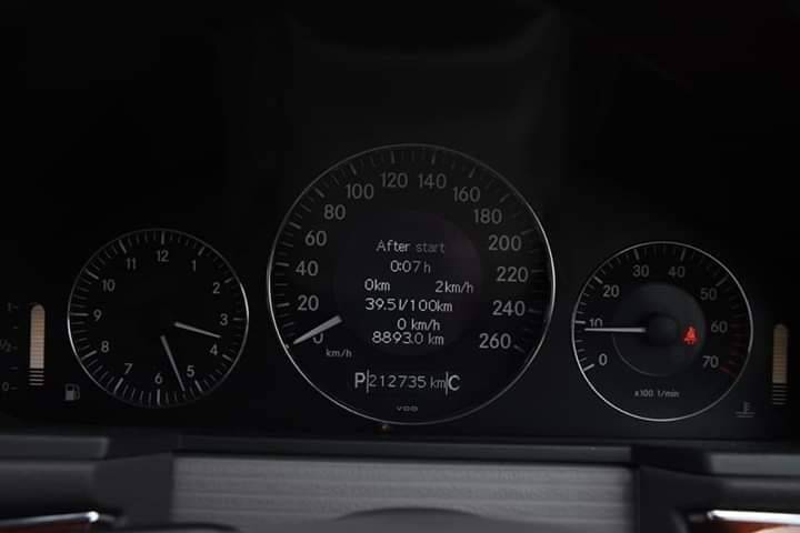 ขาย Benz E200 Estate Kompressor ปี 2003