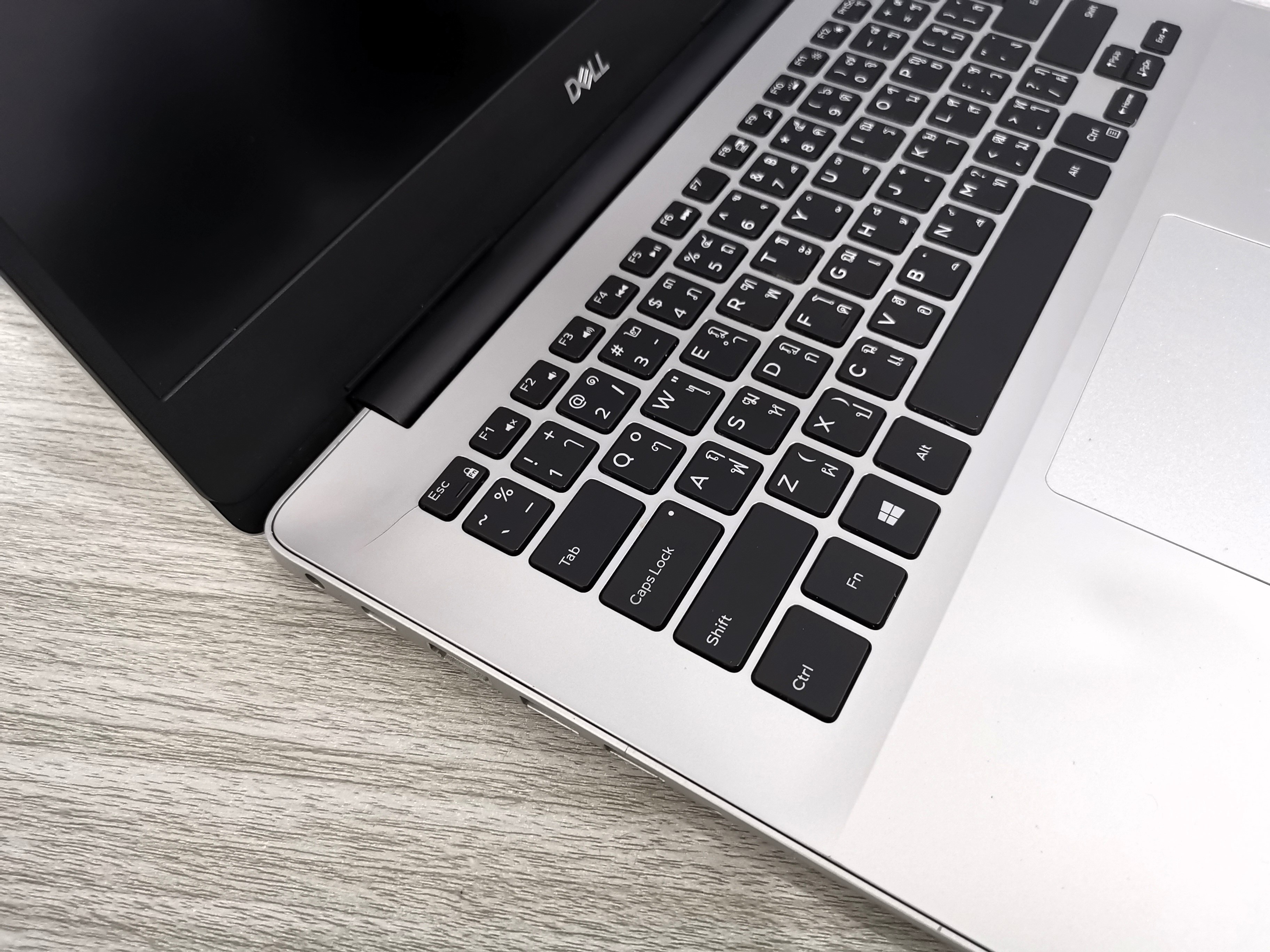 DELL Inspiron 5480 MX150