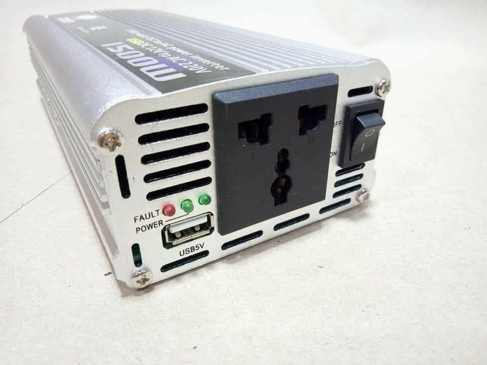 ตัวแปลงไฟแบตเตอรี่ 12v. เป็น 220v. มี ช่อง USB ในตัว