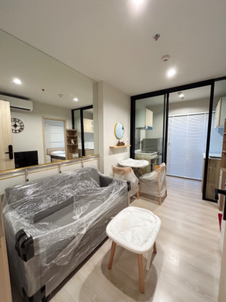 ให้เช่าคอนโด นิว โนเบิล งามวงศ์วาน (Nue Noble Ngamwongwan) ห้องน้ำกั้นกระจก