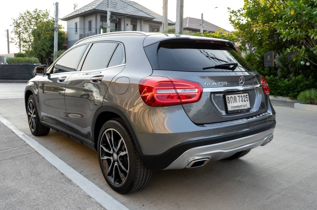 Mercedes-Benz GLA 200 Urban ปี 2016