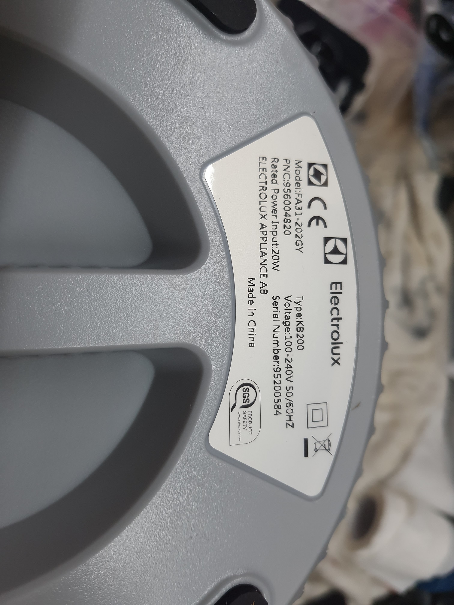 ซ่อมเครื่องฟอกอากาศ ยี่ห้อ ELECTROLUX รุ่น FA31-202GY อาการพัดลมมีเสียงดัง