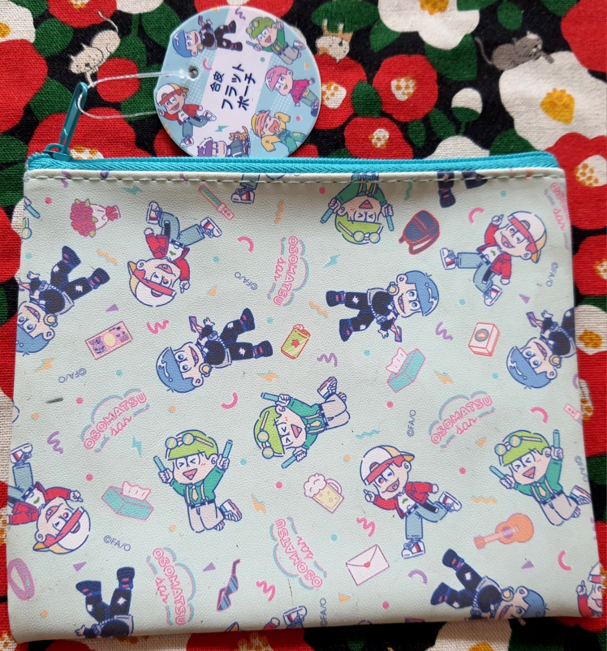 กระเป๋า โอโซมัตสึคุง Osomatsu-kun ใส่ของ ใส่เครื่องสำอาง อเนกประสงค์ Size : 12.5 x 16 cm ของแท้จากญี่ปุ่น