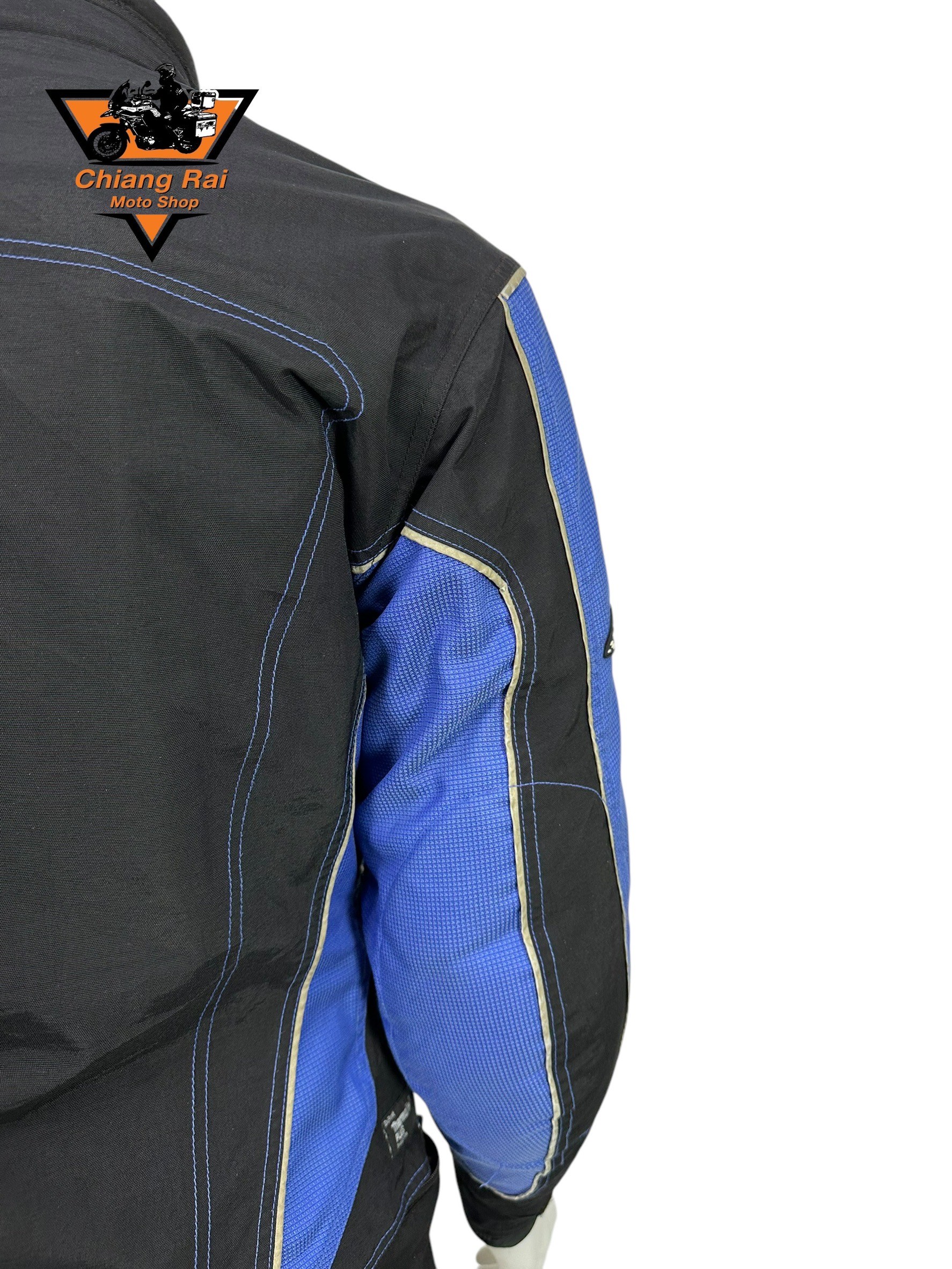 เสื้อขี่มอเตอร์ไซด์( มือสอง) RCSA 996 : อก 44" ยาว 21" (M) **Macadam**