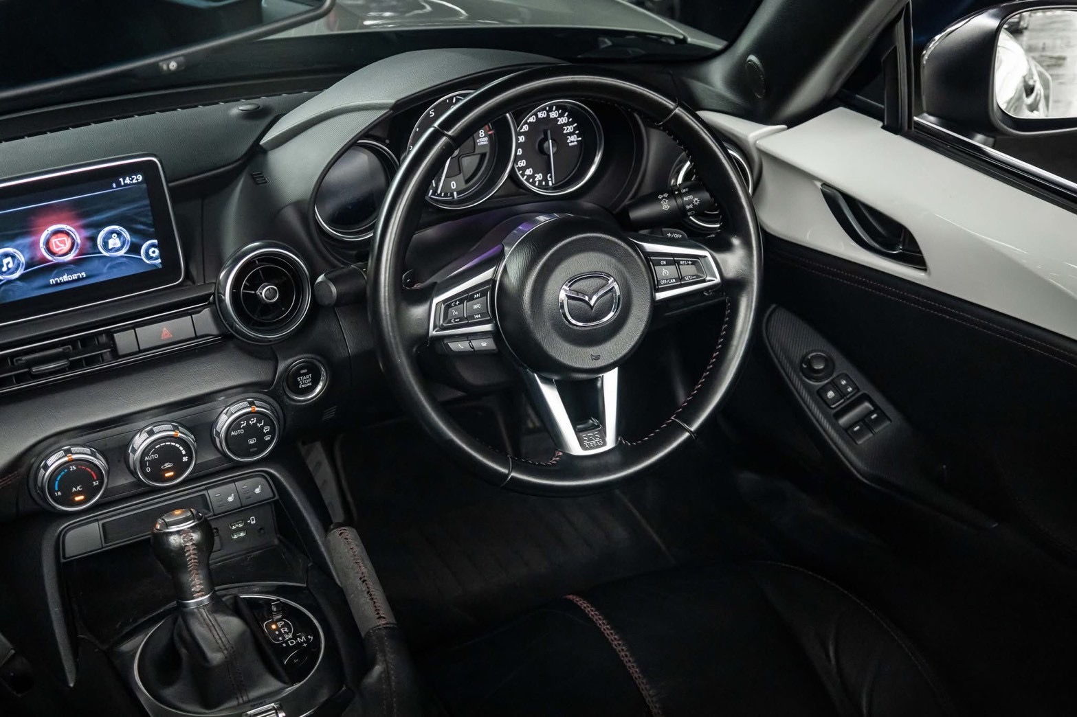 MAZDA MX-5 ปี 2015