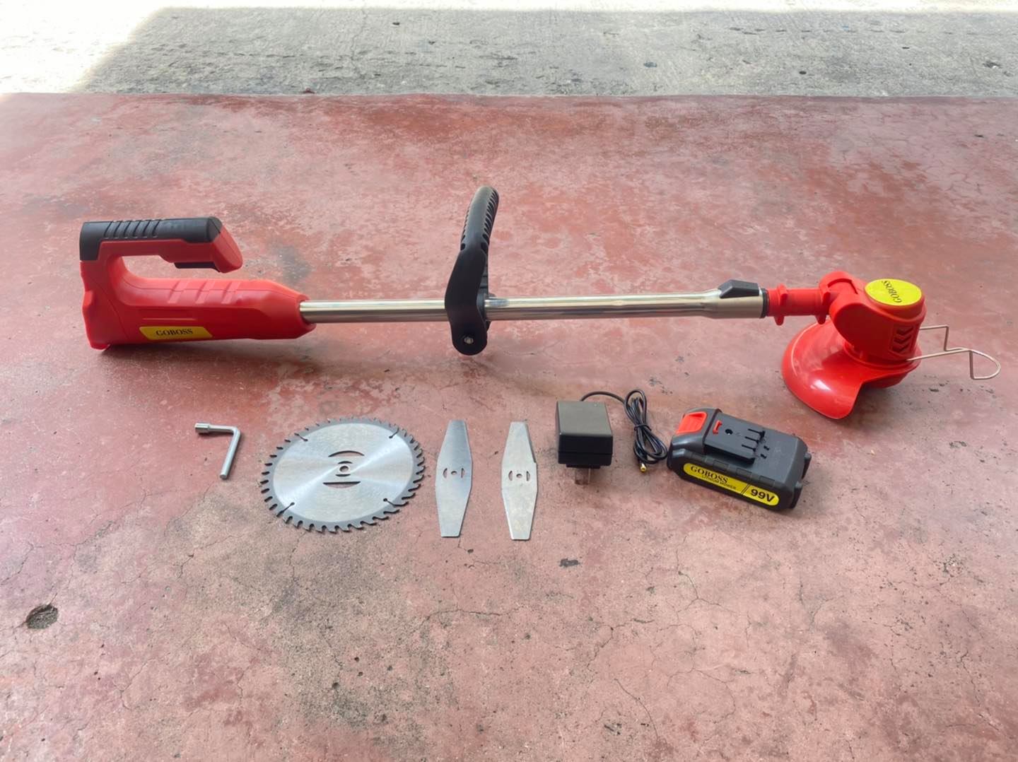 เครื่องตัดหญ้าแบต Goboss 99V รุ่นใหม่