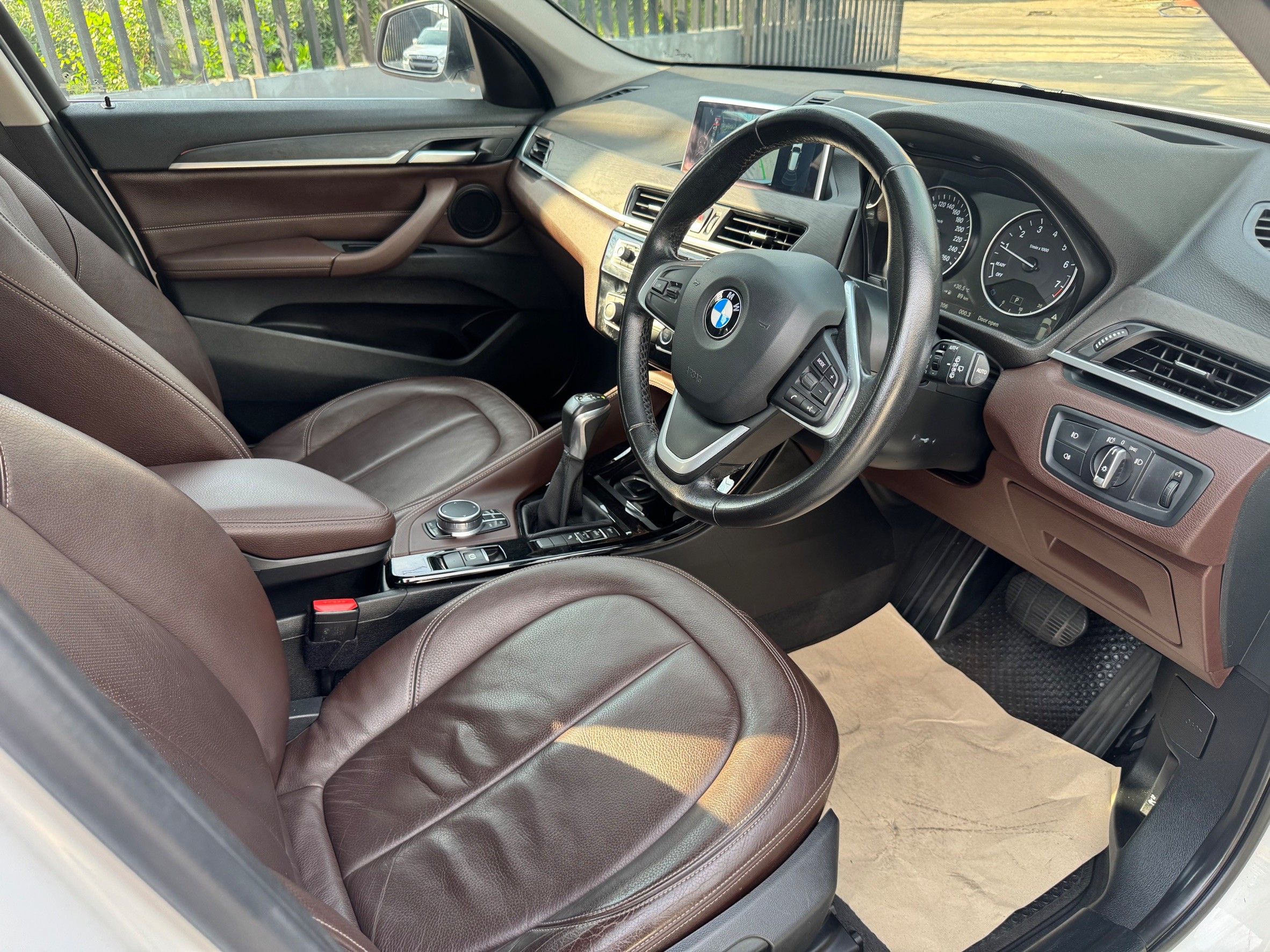 BMW X1 S Drive 1.8 i XLine สีขาว ปี2017