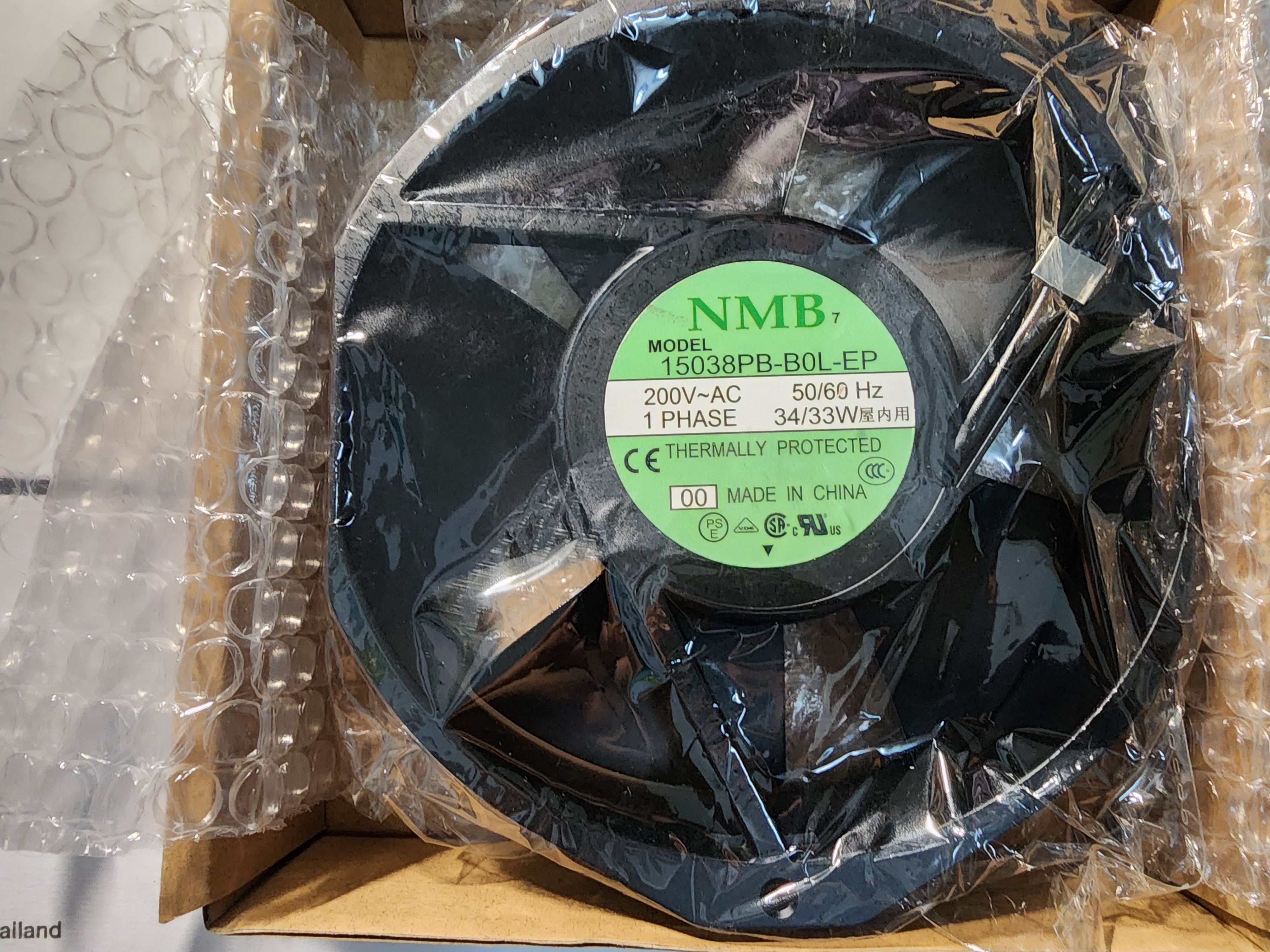 พัดลม รุ่น 15038PB-B0L-EP ไฟ 200Vac