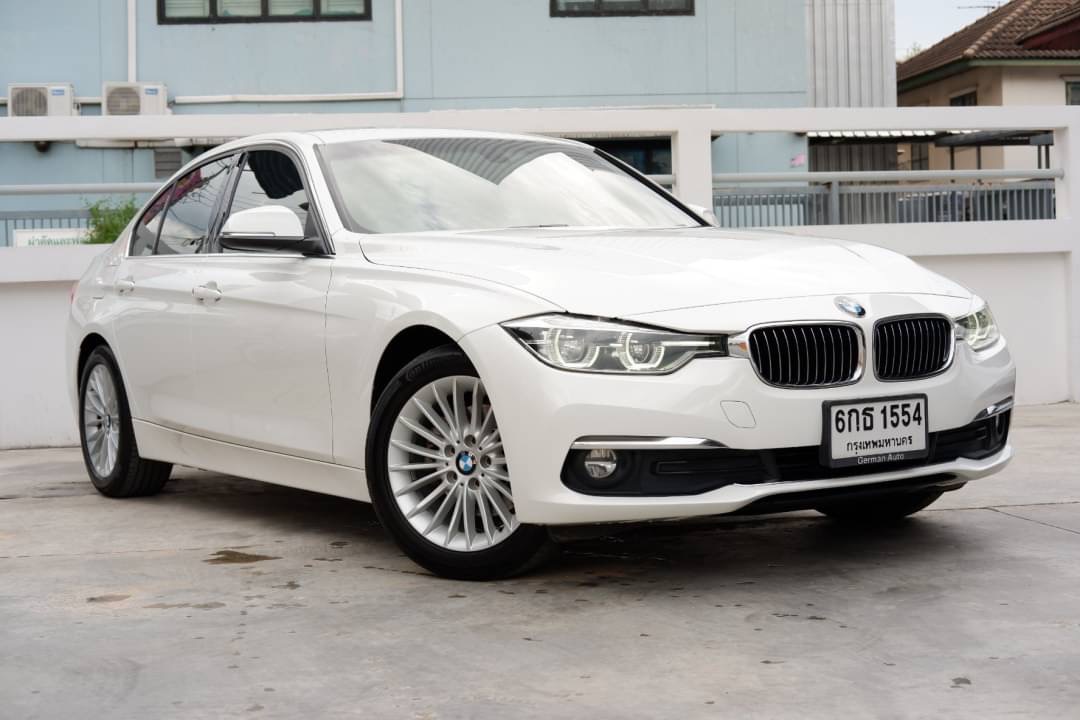 BMW 320d (F30)Lci Diesel ปี 2017
