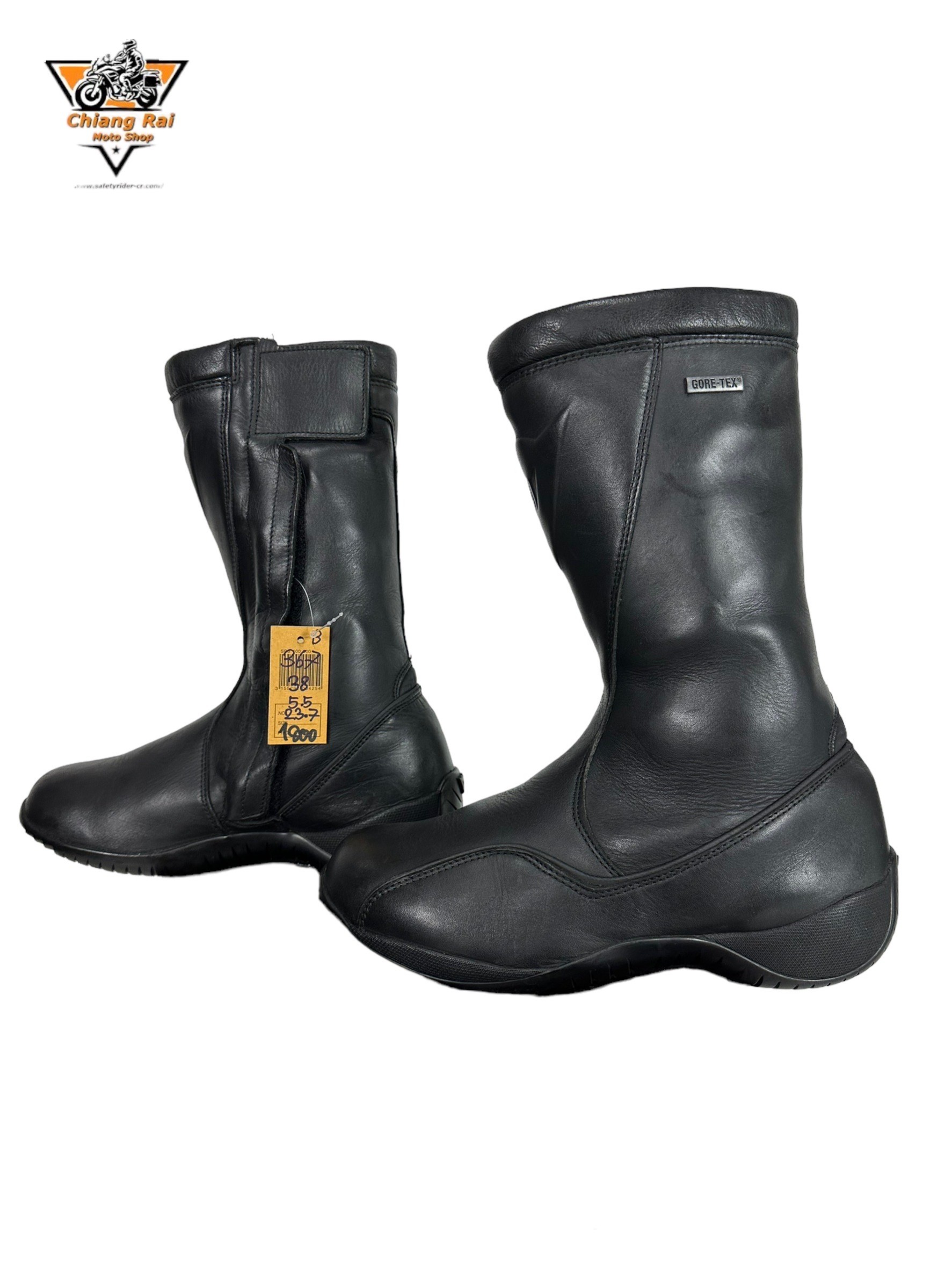 รองเท้าขี่มอเตอร์ไซด์( มือสอง) RCBS-367 Size ขนาดจากป้าย 38:EUR / 5.5:UK / 23.7:Cm.(dainese)