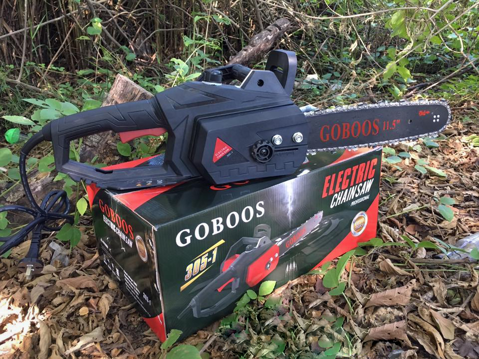เลื่อยไฟฟ้า GOBOOS 305-1