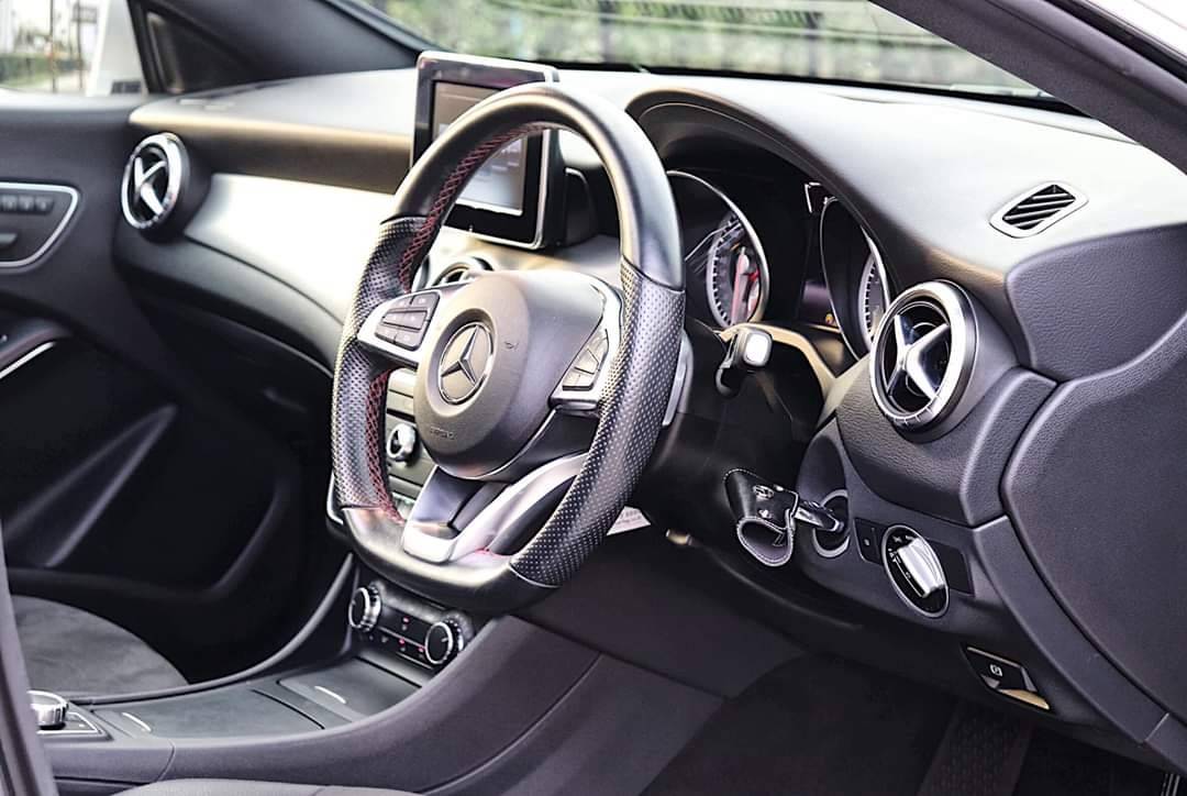 Mercedes-Benz CLA 250 AMG Sport Package ปี 2015