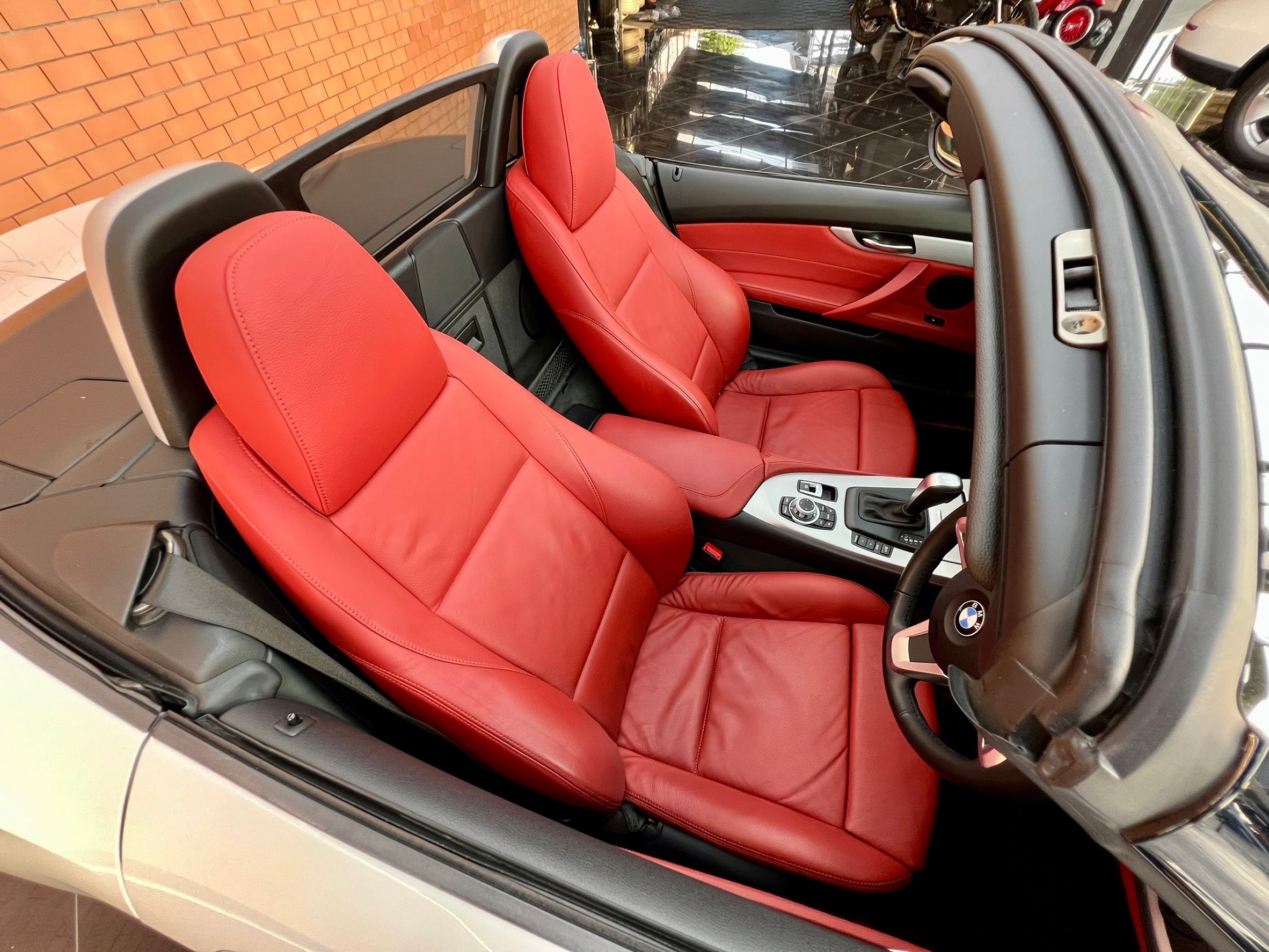 BMW Z4 Roadster sDrive 2.3i ปี 2011