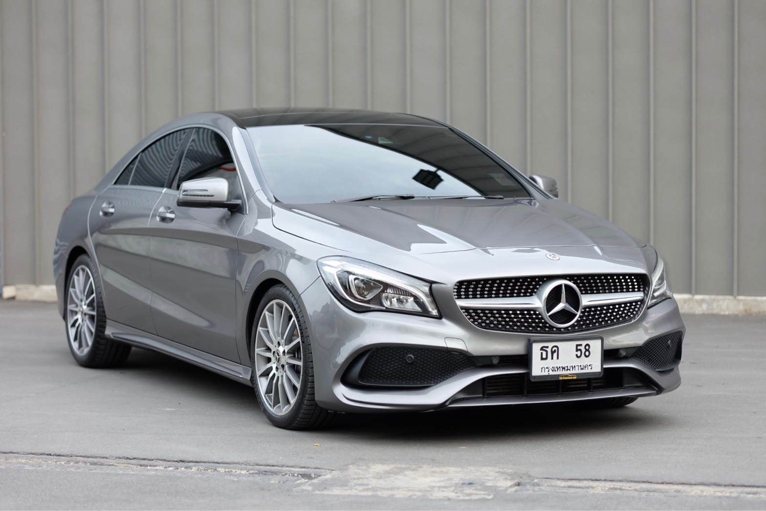 Mercedes-Benz CLA250 AMG Dynamic Facelift W117 ปี 2019