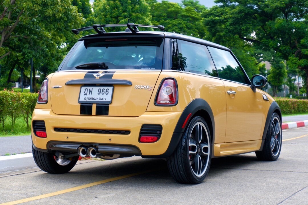 Mini R56 Hatch Cooper S Look 2 ปี 2008