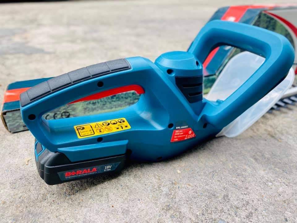 เครื่องตัดแต่งพุ่มไม้ไร้สาย BERALA รุ่น BRL-8A601