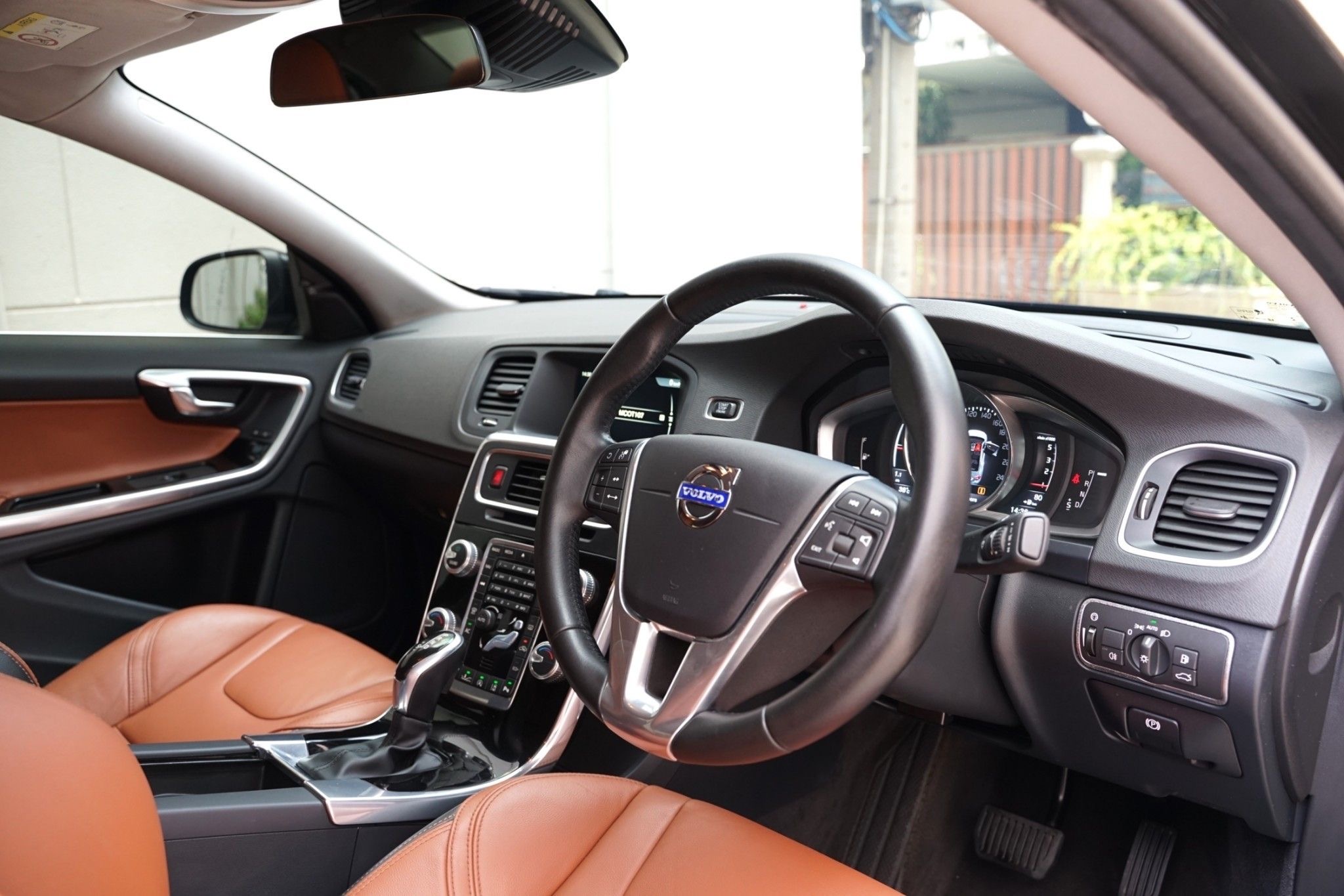 Volvo S60 D4 ปี 2018