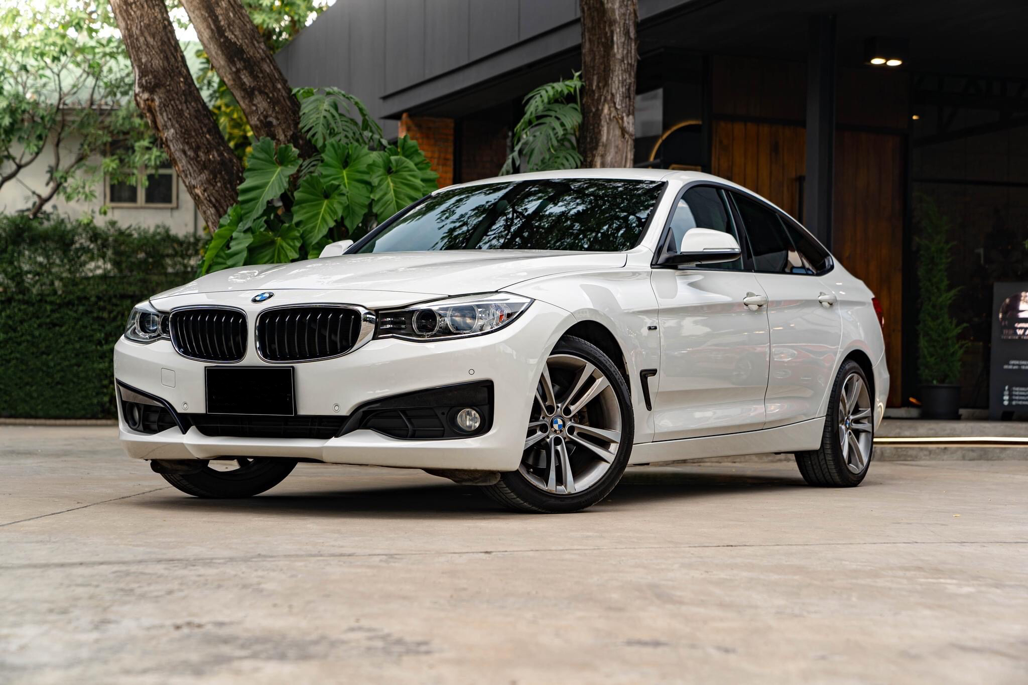 BMW 320d GT Sport ปี 2014