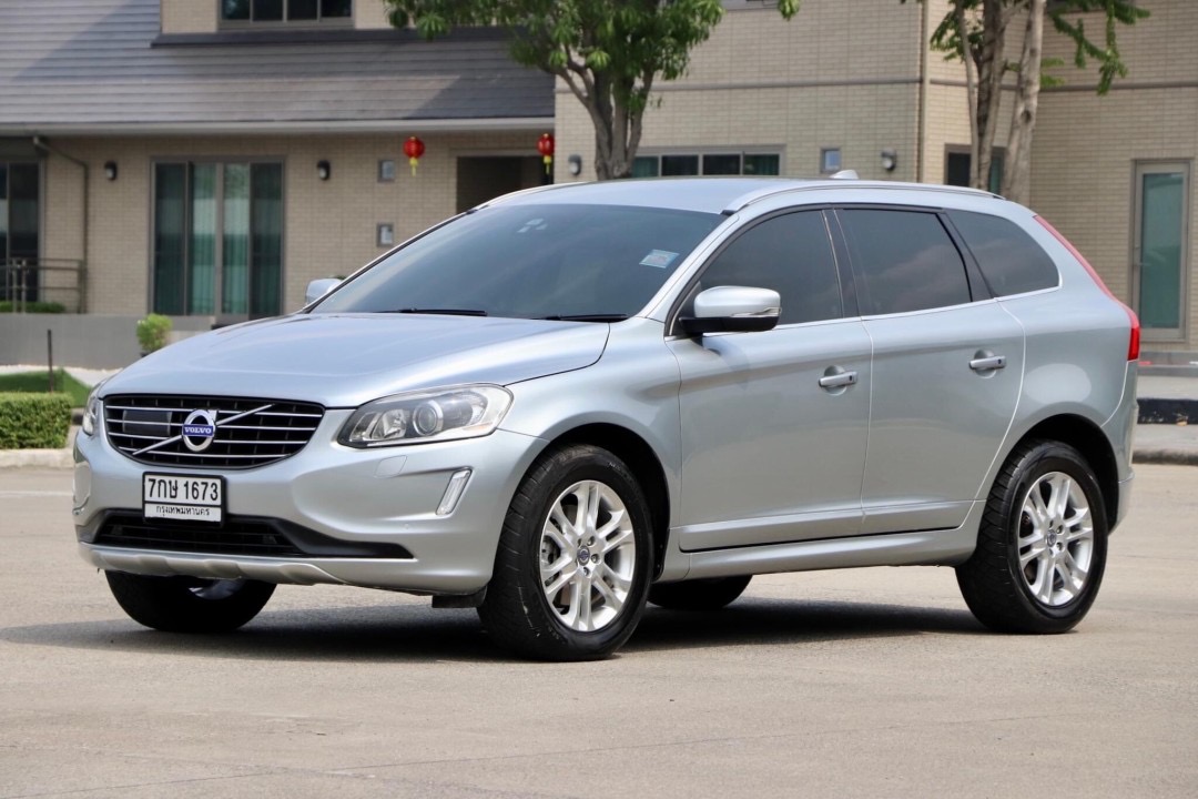 VOLVO XC60 2.0D4 NAVI Minor change ปี2014